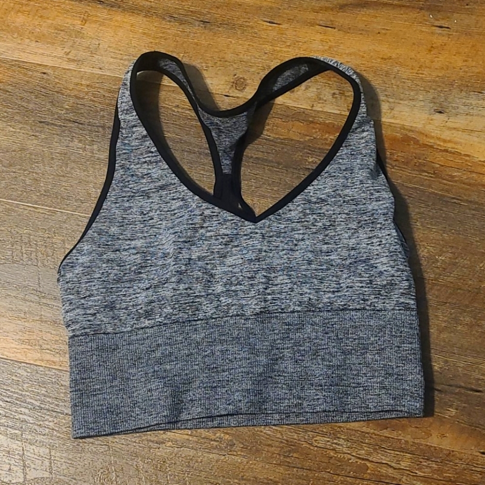 Vs pink sports crop